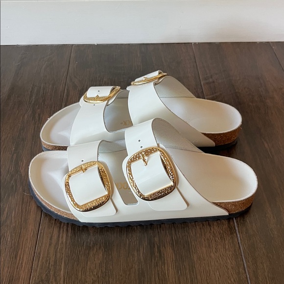 NWT Birkenstock Arizona Hammered Big Buckle Sandals - Picture 2 of 9